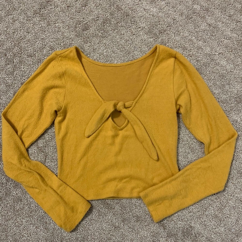 Mustard yellow long sleeve with bow